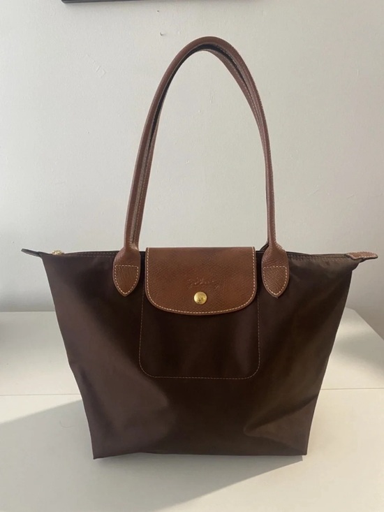 Longchamp. Handbags - Longchamp Le Pliage Brown Medium Tote Bag